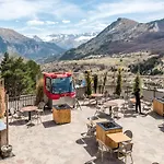 Hotell Snoe Formigal