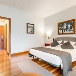 Hotel Snö