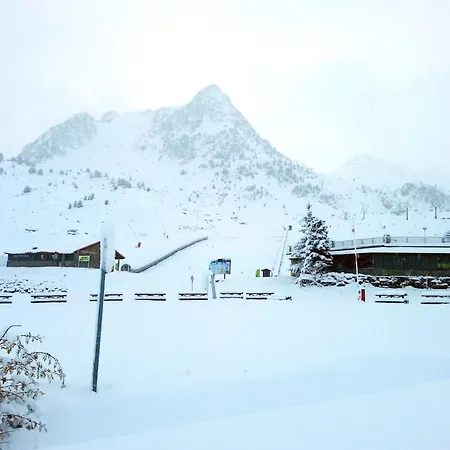 Ξενοδοχείο Snoe