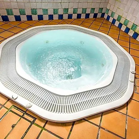 Snoe Hotel 4*